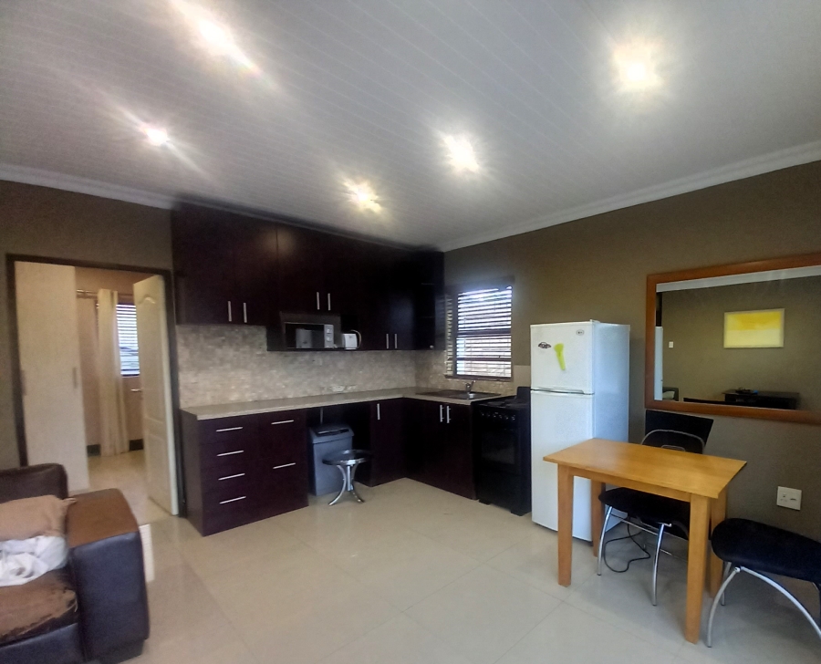 To Let 1 Bedroom Property for Rent in Parklands Western Cape